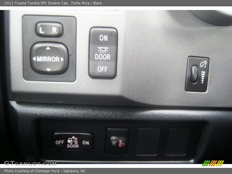 Pyrite Mica / Black 2011 Toyota Tundra SR5 Double Cab