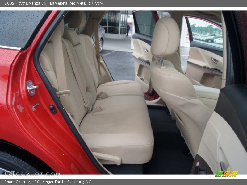 Barcelona Red Metallic / Ivory 2009 Toyota Venza V6