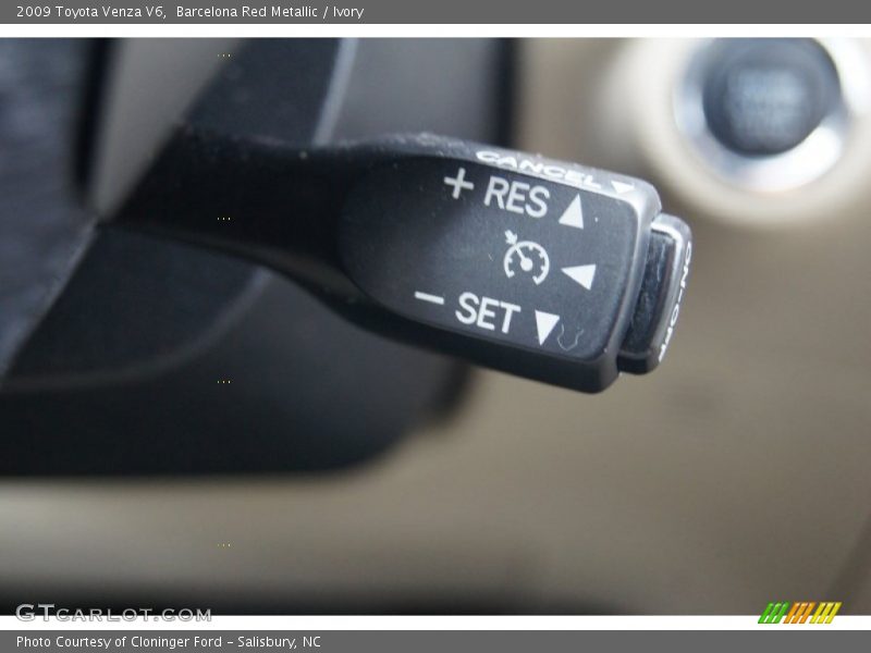 Barcelona Red Metallic / Ivory 2009 Toyota Venza V6