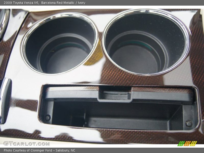 Barcelona Red Metallic / Ivory 2009 Toyota Venza V6