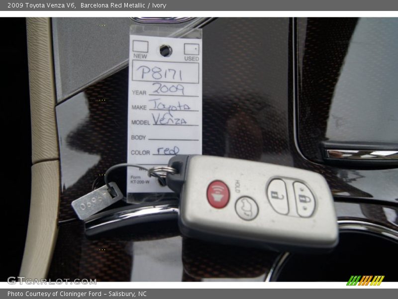 Barcelona Red Metallic / Ivory 2009 Toyota Venza V6