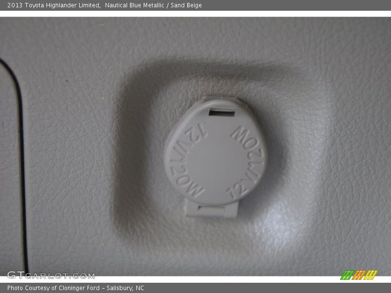 Nautical Blue Metallic / Sand Beige 2013 Toyota Highlander Limited