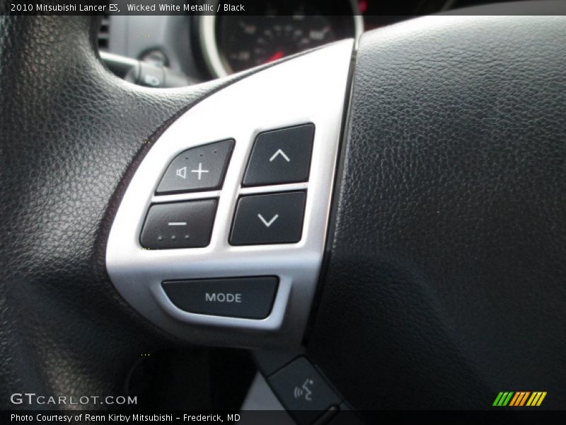 Wicked White Metallic / Black 2010 Mitsubishi Lancer ES