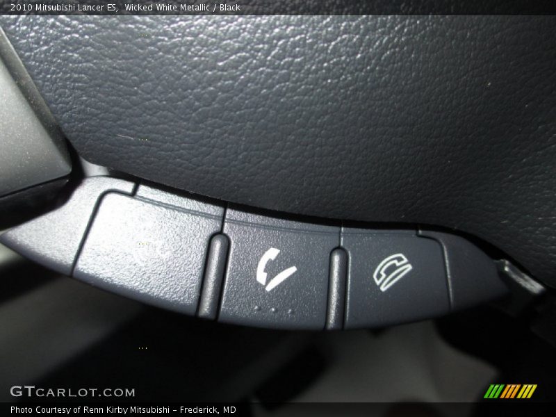 Wicked White Metallic / Black 2010 Mitsubishi Lancer ES