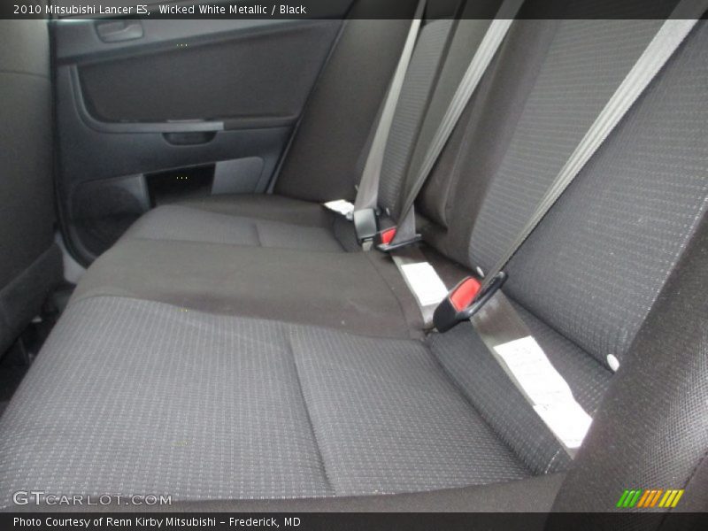 Wicked White Metallic / Black 2010 Mitsubishi Lancer ES