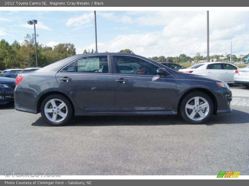 Magnetic Gray Metallic / Black 2012 Toyota Camry SE