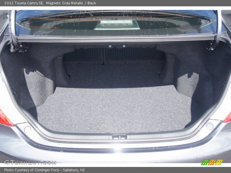 Magnetic Gray Metallic / Black 2012 Toyota Camry SE