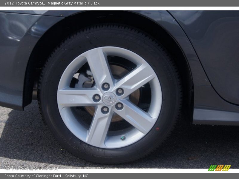 Magnetic Gray Metallic / Black 2012 Toyota Camry SE