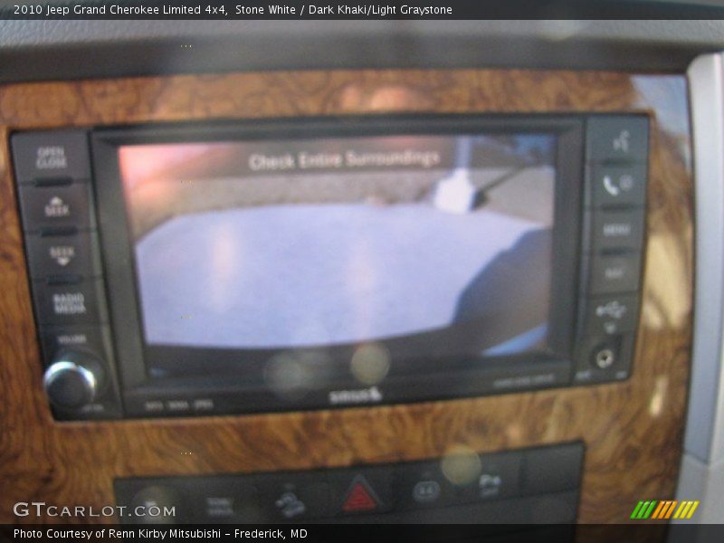 Stone White / Dark Khaki/Light Graystone 2010 Jeep Grand Cherokee Limited 4x4