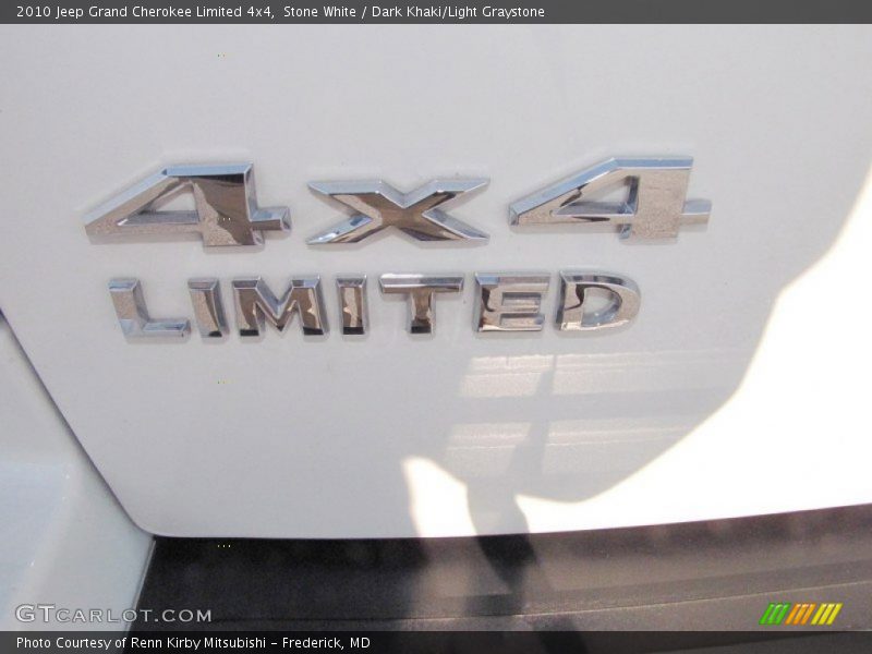 Stone White / Dark Khaki/Light Graystone 2010 Jeep Grand Cherokee Limited 4x4
