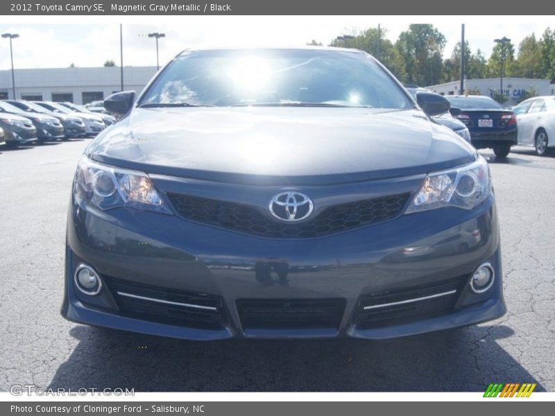 Magnetic Gray Metallic / Black 2012 Toyota Camry SE