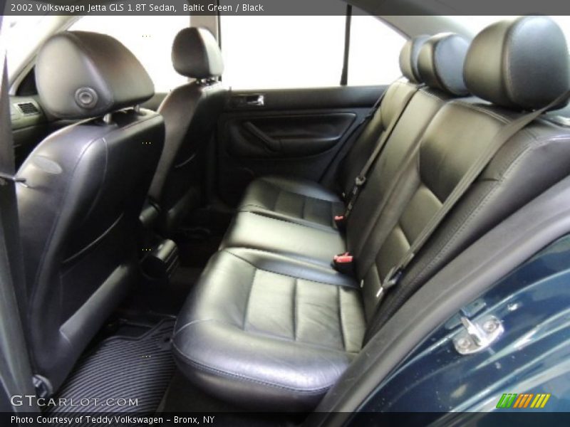 Baltic Green / Black 2002 Volkswagen Jetta GLS 1.8T Sedan