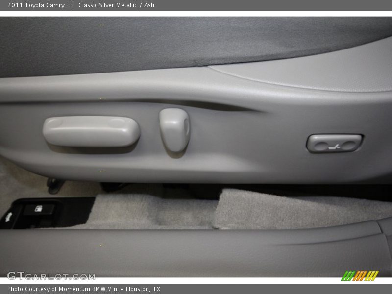 Classic Silver Metallic / Ash 2011 Toyota Camry LE