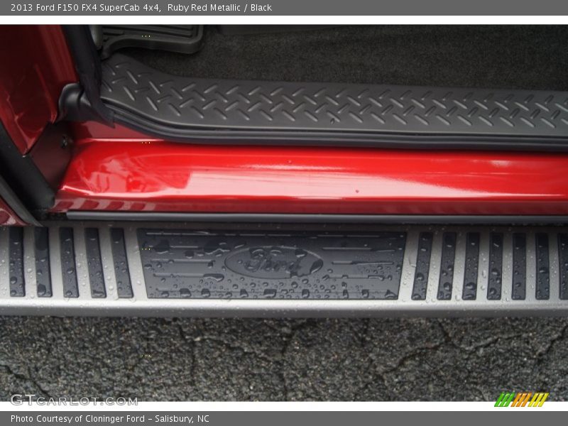 Ruby Red Metallic / Black 2013 Ford F150 FX4 SuperCab 4x4