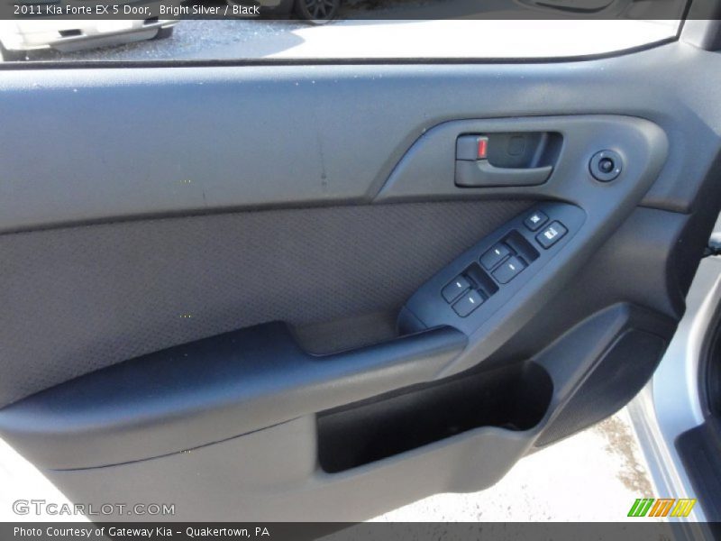 Bright Silver / Black 2011 Kia Forte EX 5 Door