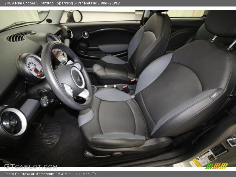 Sparkling Silver Metallic / Black/Grey 2009 Mini Cooper S Hardtop