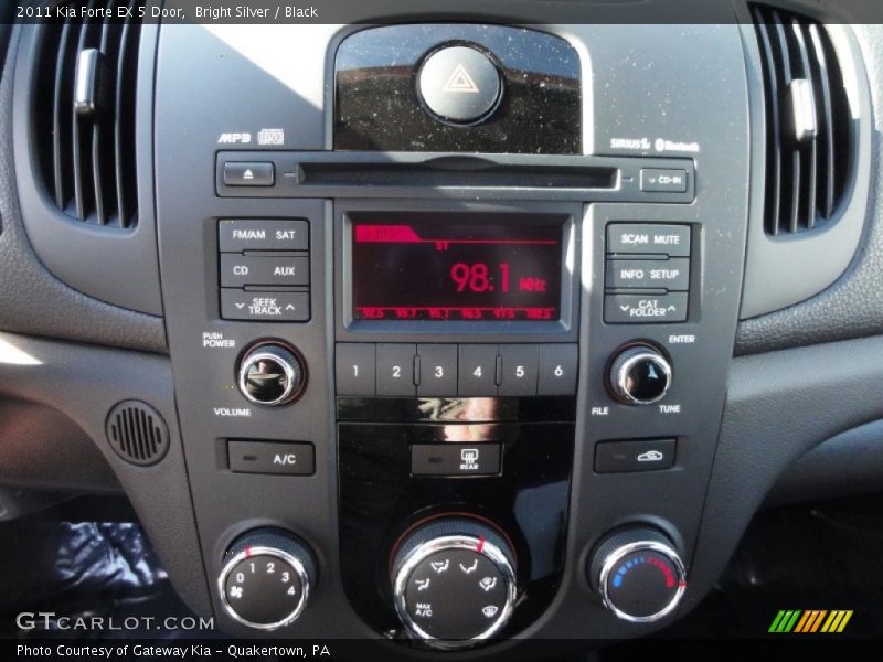 Bright Silver / Black 2011 Kia Forte EX 5 Door