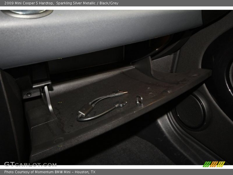Sparkling Silver Metallic / Black/Grey 2009 Mini Cooper S Hardtop