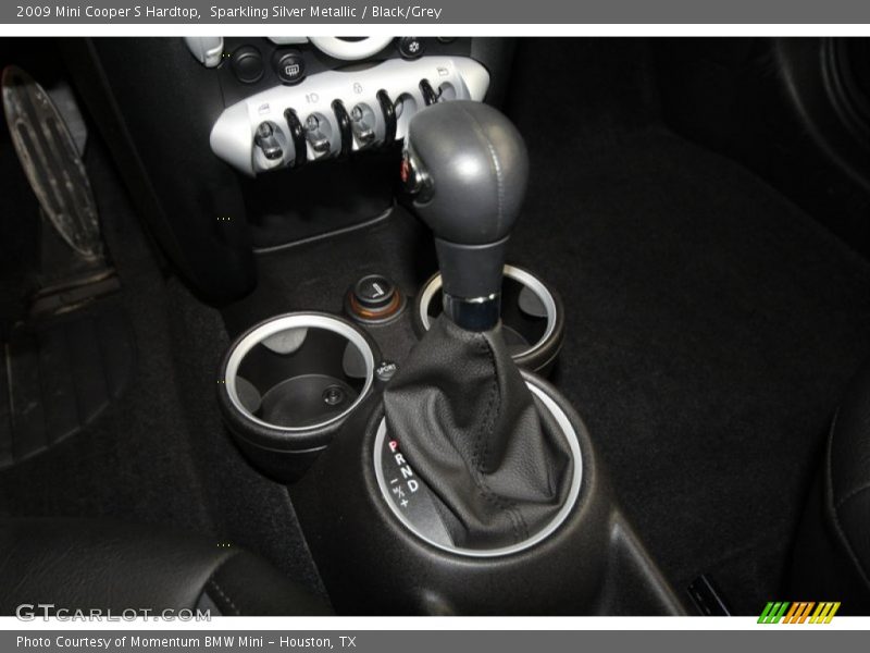 Sparkling Silver Metallic / Black/Grey 2009 Mini Cooper S Hardtop