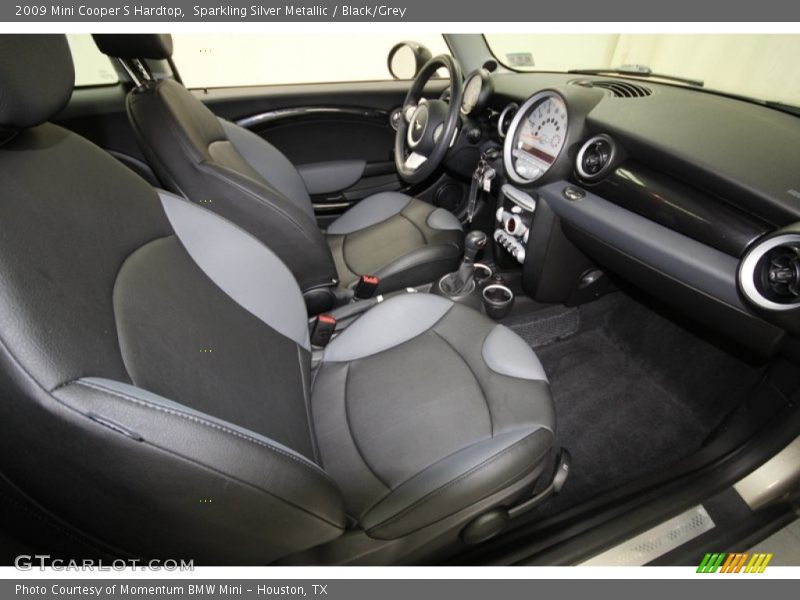 Sparkling Silver Metallic / Black/Grey 2009 Mini Cooper S Hardtop