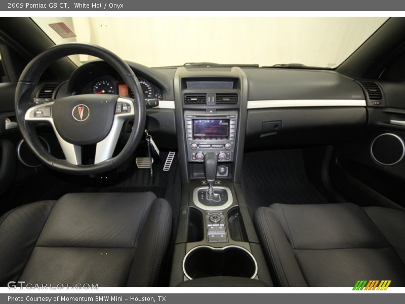 Onyx Interior - 2009 G8 GT 