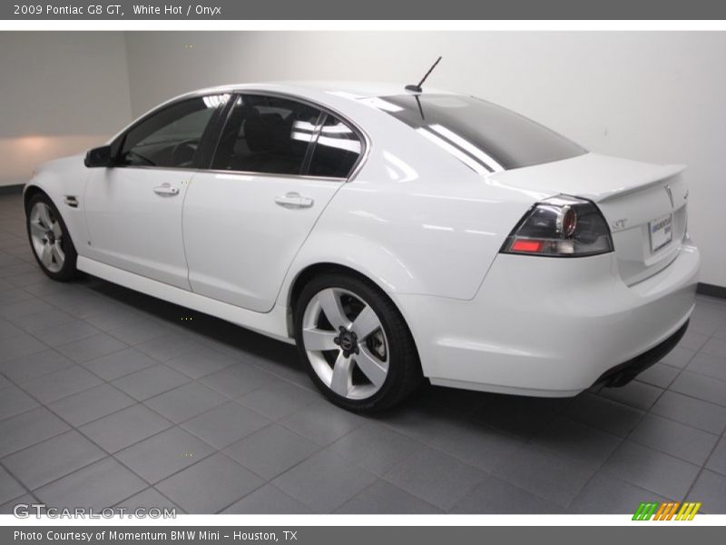 White Hot / Onyx 2009 Pontiac G8 GT