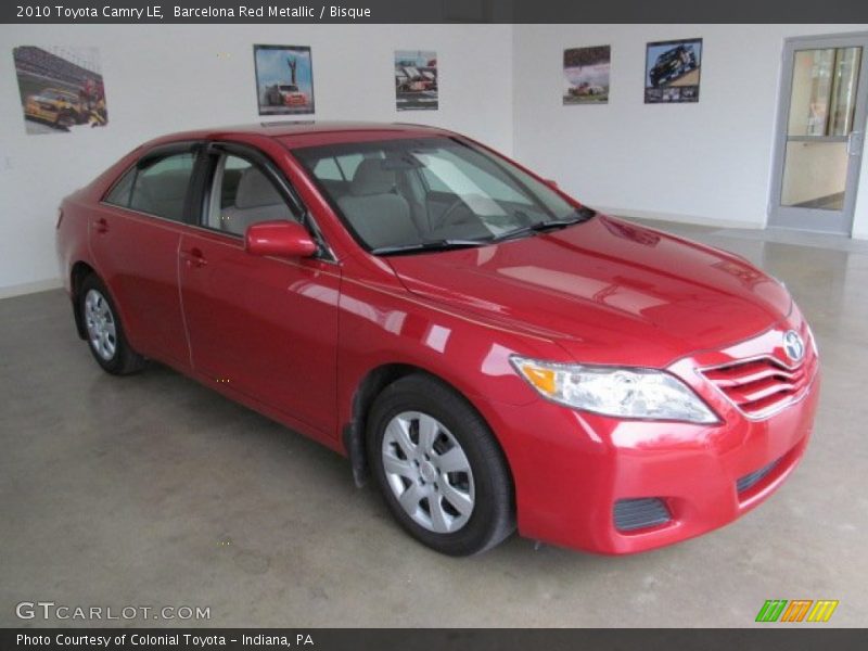 Front 3/4 View of 2010 Camry LE