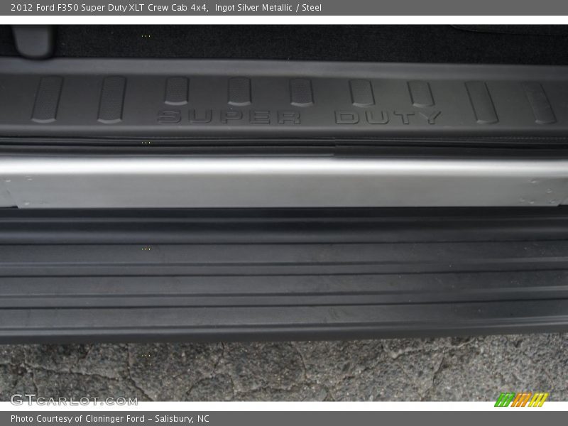 Ingot Silver Metallic / Steel 2012 Ford F350 Super Duty XLT Crew Cab 4x4
