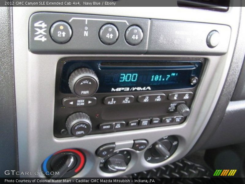 Controls of 2012 Canyon SLE Extended Cab 4x4