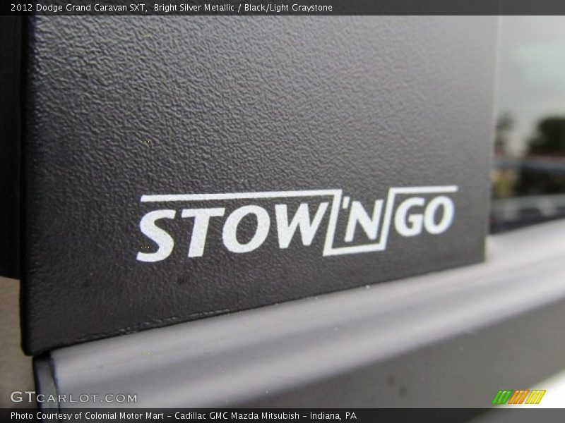 Bright Silver Metallic / Black/Light Graystone 2012 Dodge Grand Caravan SXT