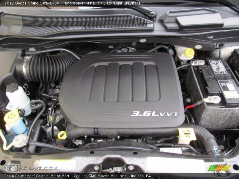 Bright Silver Metallic / Black/Light Graystone 2012 Dodge Grand Caravan SXT