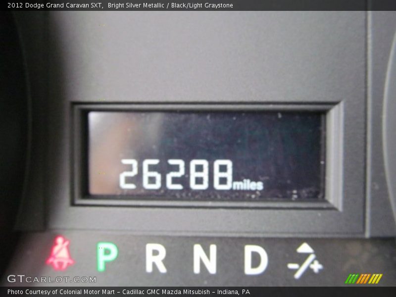 Bright Silver Metallic / Black/Light Graystone 2012 Dodge Grand Caravan SXT