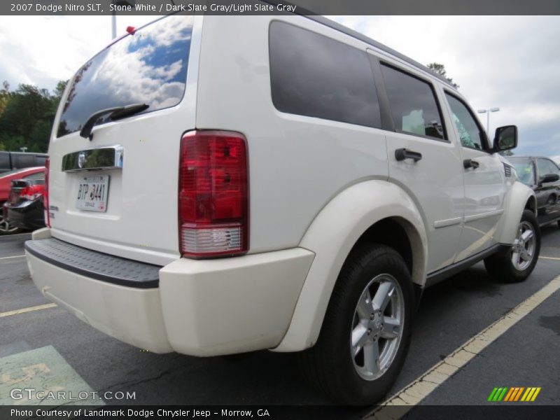 Stone White / Dark Slate Gray/Light Slate Gray 2007 Dodge Nitro SLT