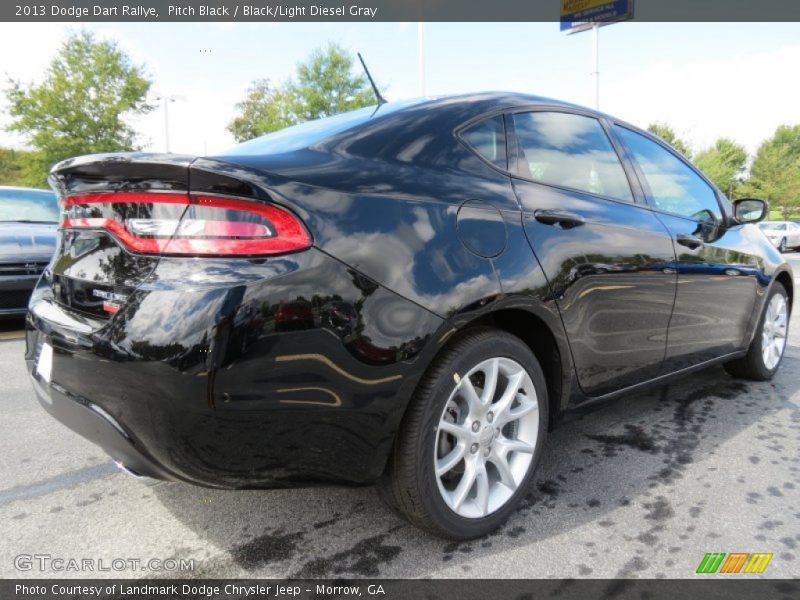 Pitch Black / Black/Light Diesel Gray 2013 Dodge Dart Rallye
