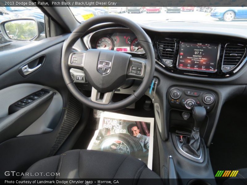 Pitch Black / Black/Light Diesel Gray 2013 Dodge Dart Rallye