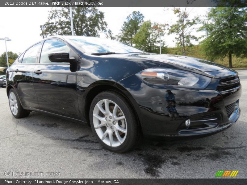 Front 3/4 View of 2013 Dart Rallye