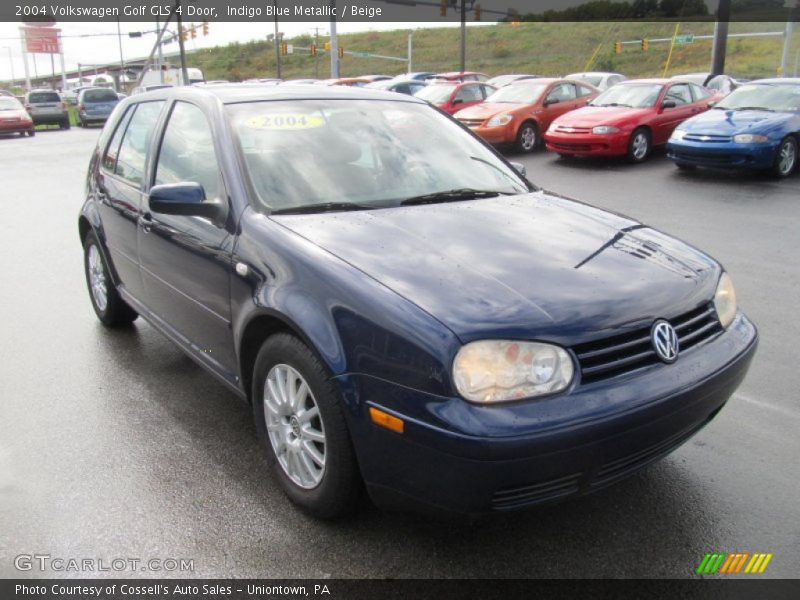 Front 3/4 View of 2004 Golf GLS 4 Door