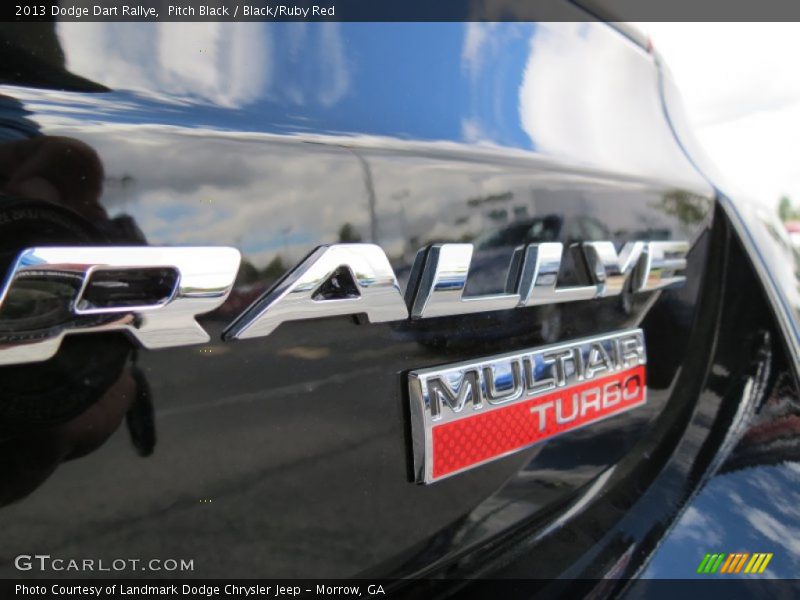 Pitch Black / Black/Ruby Red 2013 Dodge Dart Rallye