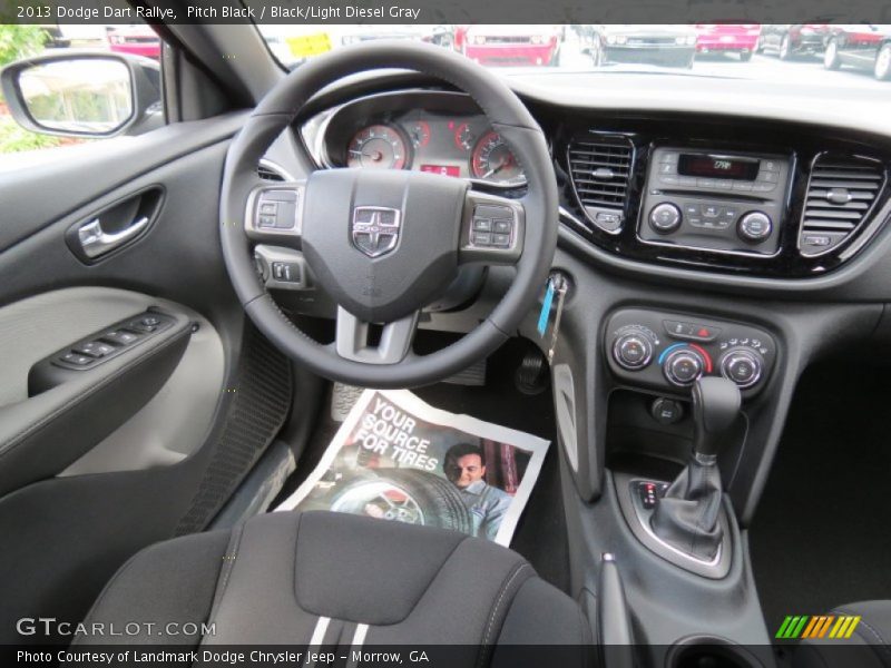 Pitch Black / Black/Light Diesel Gray 2013 Dodge Dart Rallye