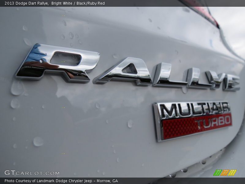 Bright White / Black/Ruby Red 2013 Dodge Dart Rallye