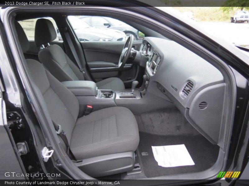 Pitch Black / Black 2013 Dodge Charger SE