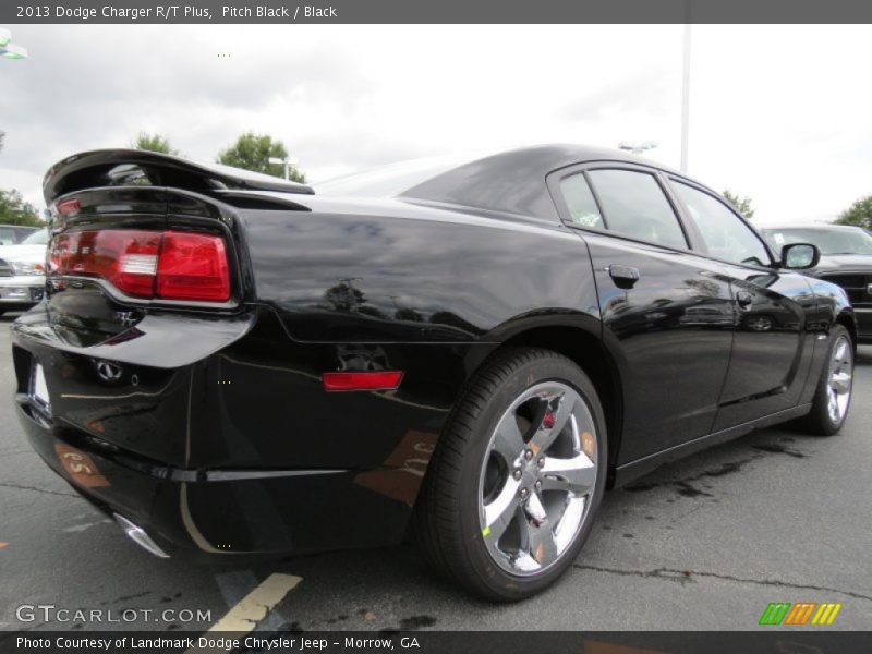 Pitch Black / Black 2013 Dodge Charger R/T Plus