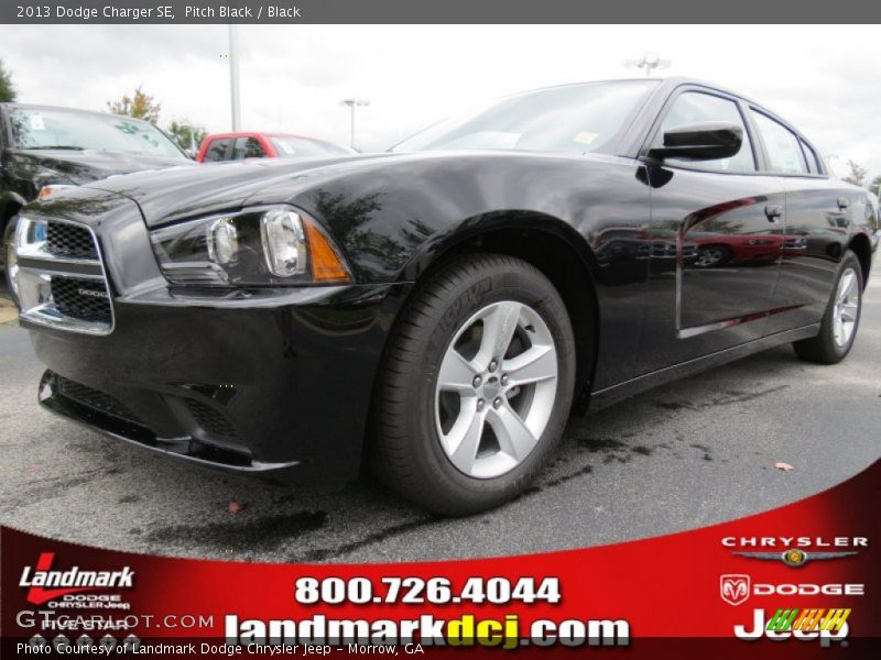 Pitch Black / Black 2013 Dodge Charger SE