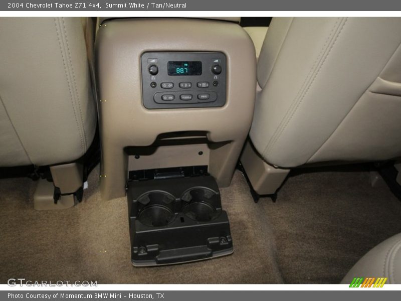 Summit White / Tan/Neutral 2004 Chevrolet Tahoe Z71 4x4