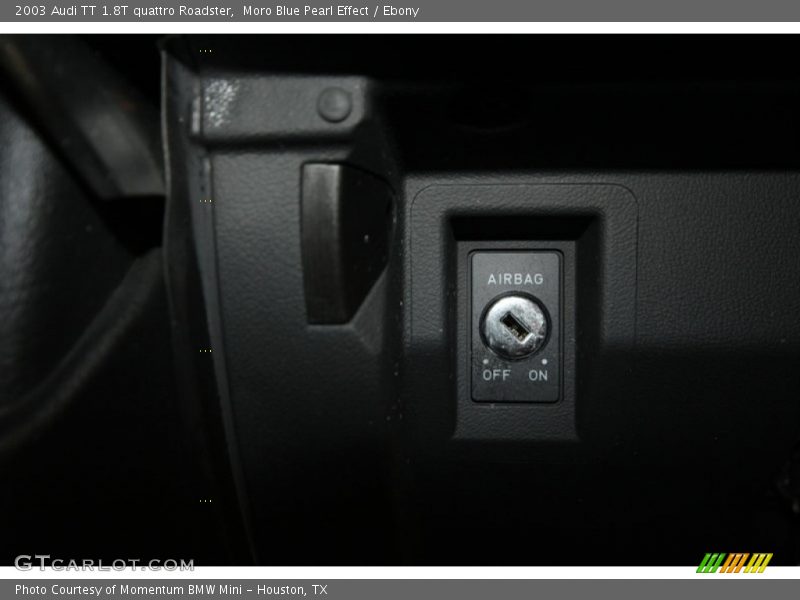 Moro Blue Pearl Effect / Ebony 2003 Audi TT 1.8T quattro Roadster