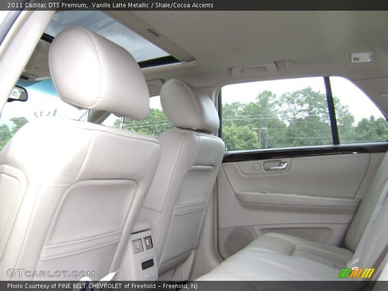 Vanille Latte Metallic / Shale/Cocoa Accents 2011 Cadillac DTS Premium