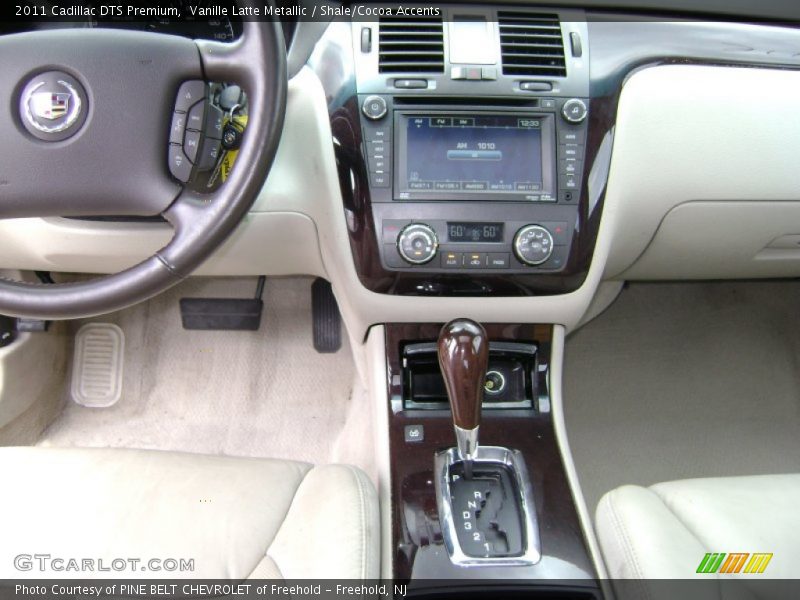 Vanille Latte Metallic / Shale/Cocoa Accents 2011 Cadillac DTS Premium