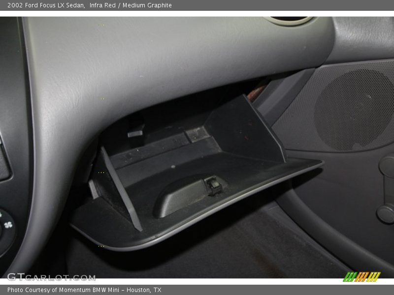 Infra Red / Medium Graphite 2002 Ford Focus LX Sedan