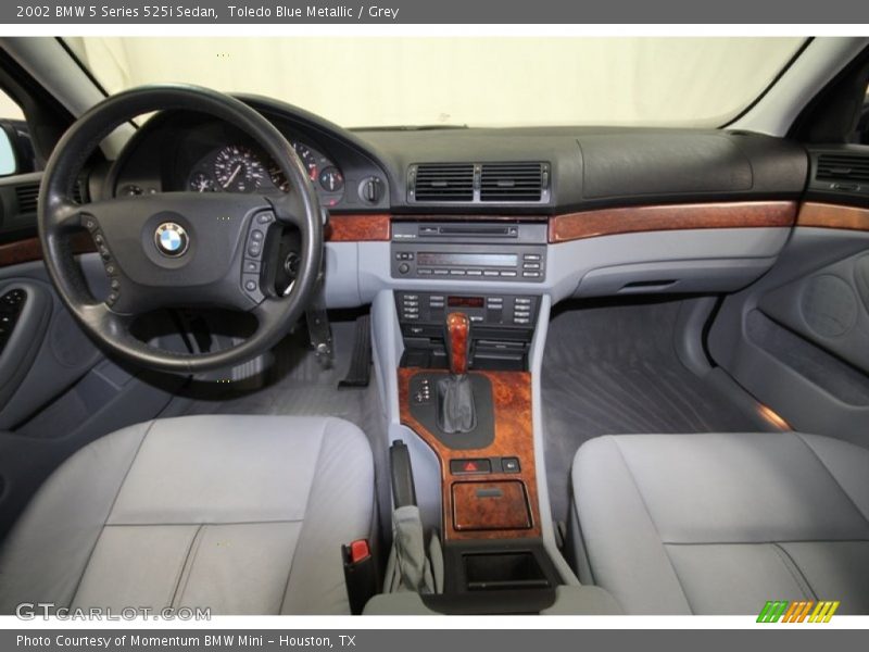 Toledo Blue Metallic / Grey 2002 BMW 5 Series 525i Sedan