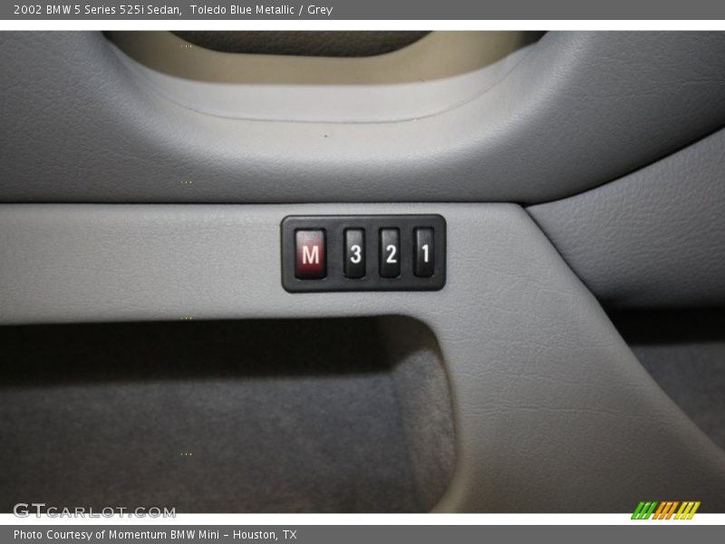 Toledo Blue Metallic / Grey 2002 BMW 5 Series 525i Sedan